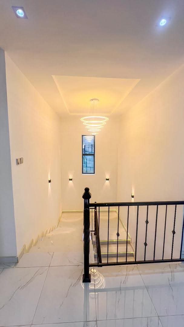FB_IMG_1775933390281.jpg Luxury 4-Bedroom Duplex + BQ